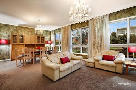 Property photo of 2A Bickhams Court St Kilda East VIC 3183