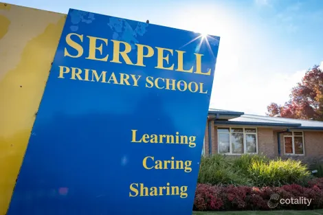 Property photo of 1 Thomas Hardy Drive Templestowe VIC 3106