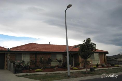 2/40 Allenby Rd, Hillside, VIC 3037