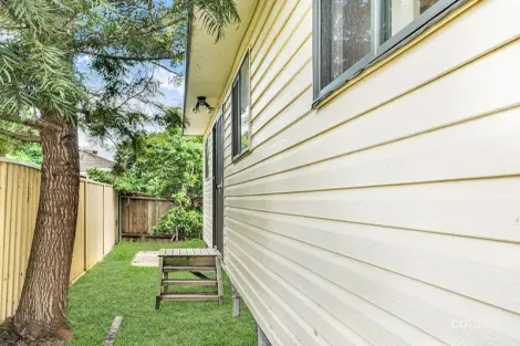 32 Woodview Rd, Oxley Park, NSW 2760