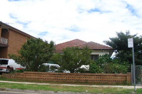 Property photo of 4 Hillcrest Street Wiley Park NSW 2195