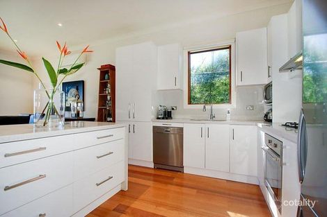 Property photo of 18 Deakin Street Mitcham VIC 3132