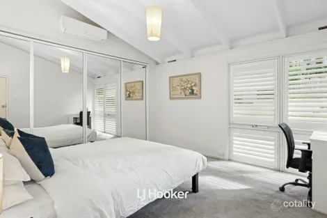 Property photo of 17 Yanko Road West Pymble NSW 2073
