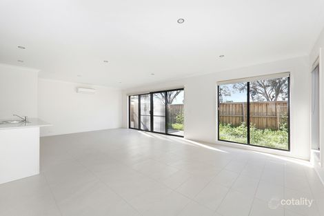 Property photo of 2 Bateman Court Carrum Downs VIC 3201