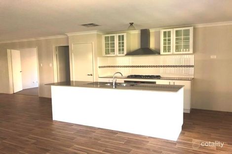 Property photo of 16 Ligado Avenue Aveley WA 6069