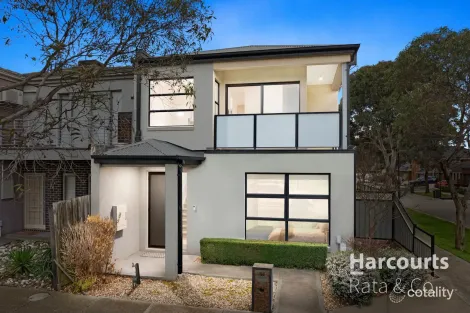31 COTTAGE BVD, EPPING, VIC 3076