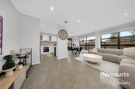 Property photo of 31 Cottage Boulevard Epping VIC 3076