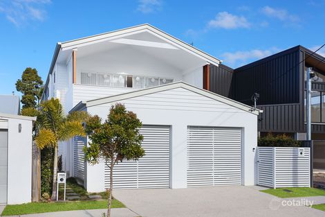 2/122 Sunshine Pde, Miami, QLD 4220