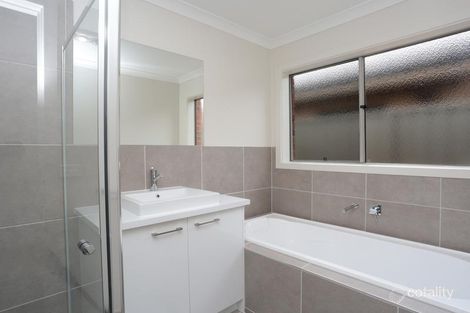 Property photo of 20 Seed Avenue Truganina VIC 3029