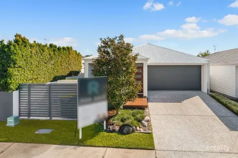 6 Osmanthus Cl, Mountain Creek, QLD 4557