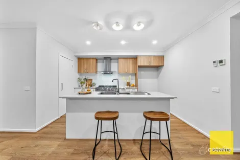 Property photo of 10 Yellowstone Road Tarneit VIC 3029