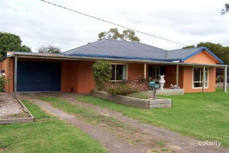 37 Barclay St, Heywood, VIC 3304