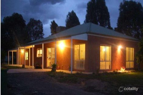 13 New St, Mansfield, VIC 3722