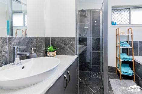 Property photo of 42 Bora Place Ningi QLD 4511