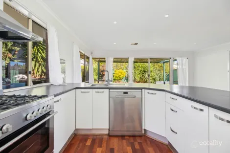 Property photo of 12 Lake Tobin Crescent Greenwith SA 5125