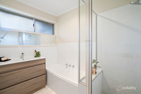 Property photo of 26 Lynn Drive Ferntree Gully VIC 3156
