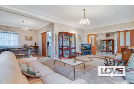 Property photo of 29 Macquarie Street Boolaroo NSW 2284