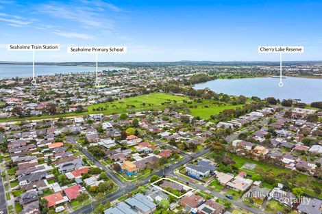 Property photo of 35 Noordenne Avenue Seaholme VIC 3018