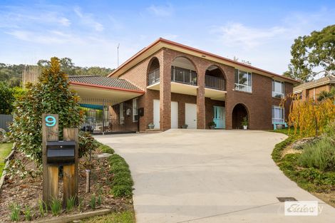 Property photo of 9 Darrung Place Springdale Heights NSW 2641