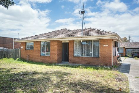 1/2 Dissik St, Cheltenham, VIC 3192