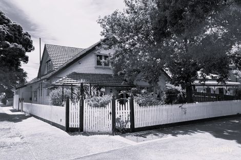 102 North Rd, Newport, VIC 3015