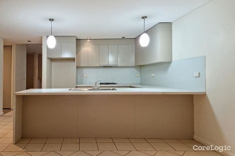 Property photo of 34 Parkside Crescent Campbelltown NSW 2560