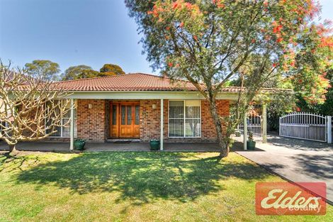 Property photo of 32 Carinya Road Girraween NSW 2145