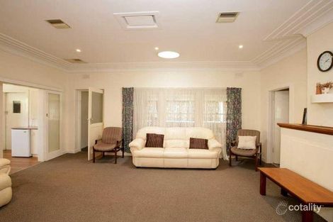 Property photo of 15 Croaker Street Turvey Park NSW 2650