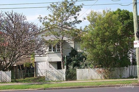 84 Cavendish Rd, Coorparoo, QLD 4151