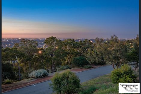 Property photo of 1 Summit View Mount Richon WA 6112