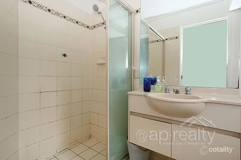 Property photo of 3 Lakeside Crescent Forest Lake QLD 4078