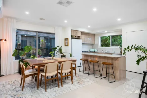 Property photo of 30 Resolution Circuit Doreen VIC 3754