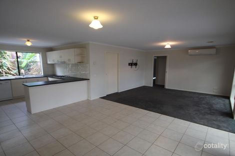 Property photo of 14 Loris Close Grovedale VIC 3216