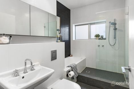 Property photo of 32/67 Carabella Street Kirribilli NSW 2061