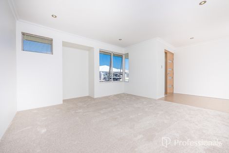 Property photo of 8 Pontoon Way Alkimos WA 6038