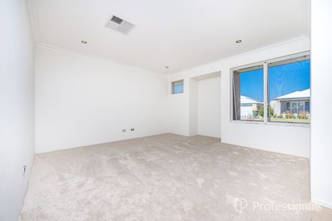 Property photo of 8 Pontoon Way Alkimos WA 6038