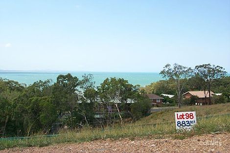 42 Bayview Dr, Lammermoor, QLD 4703