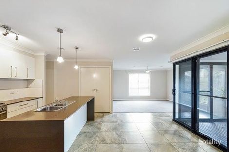 Property photo of 9 Jade Close Kelso NSW 2795