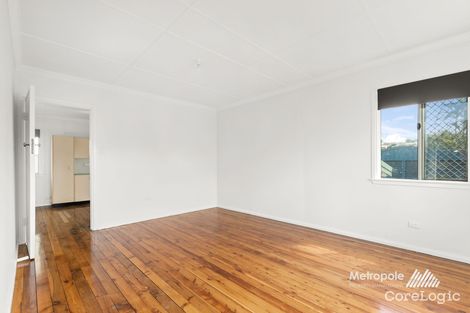 Property photo of 18 Canterbury Street Mount Gravatt East QLD 4122