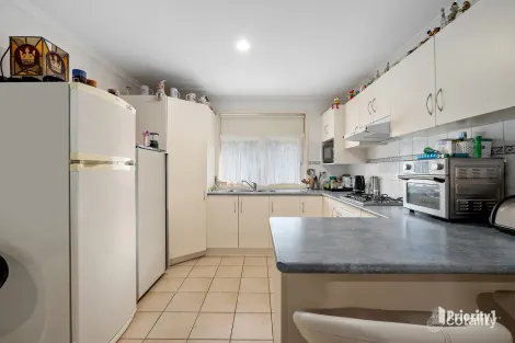 Property photo of 3 Gold Hill Court Kangaroo Flat VIC 3555