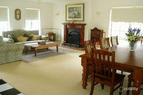 Property photo of 16 Glenavon Place Glen Alpine NSW 2560