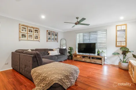 26 Rhodes St, Macleay Island, QLD 4184
