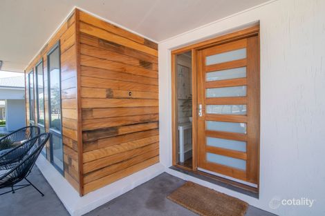 Property photo of 8 Daisy Loop Googong NSW 2620