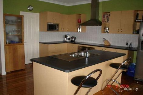Property photo of 111 Shrapnel Road Cannon Hill QLD 4170