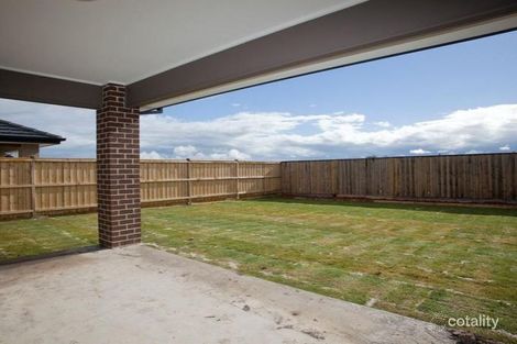 Property photo of 35 Furlong Drive Doreen VIC 3754