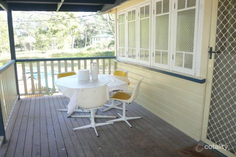 Property photo of 17 Sandpiper Parade Macleay Island QLD 4184