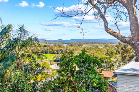 Property photo of 7 Sunset Avenue Forster NSW 2428