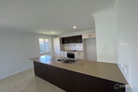 Property photo of 26 Wolfik Drive Goodna QLD 4300