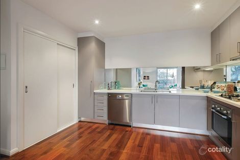 Property photo of 1/237 Hampton Street Hampton VIC 3188