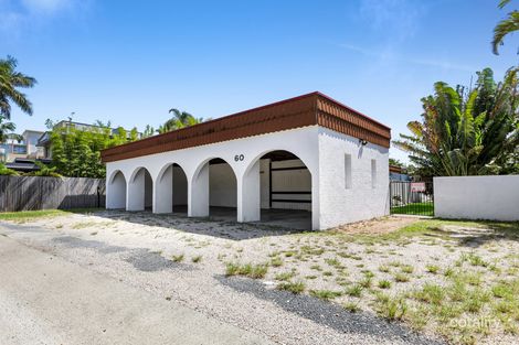 1/60 Frank St, Labrador, QLD 4215